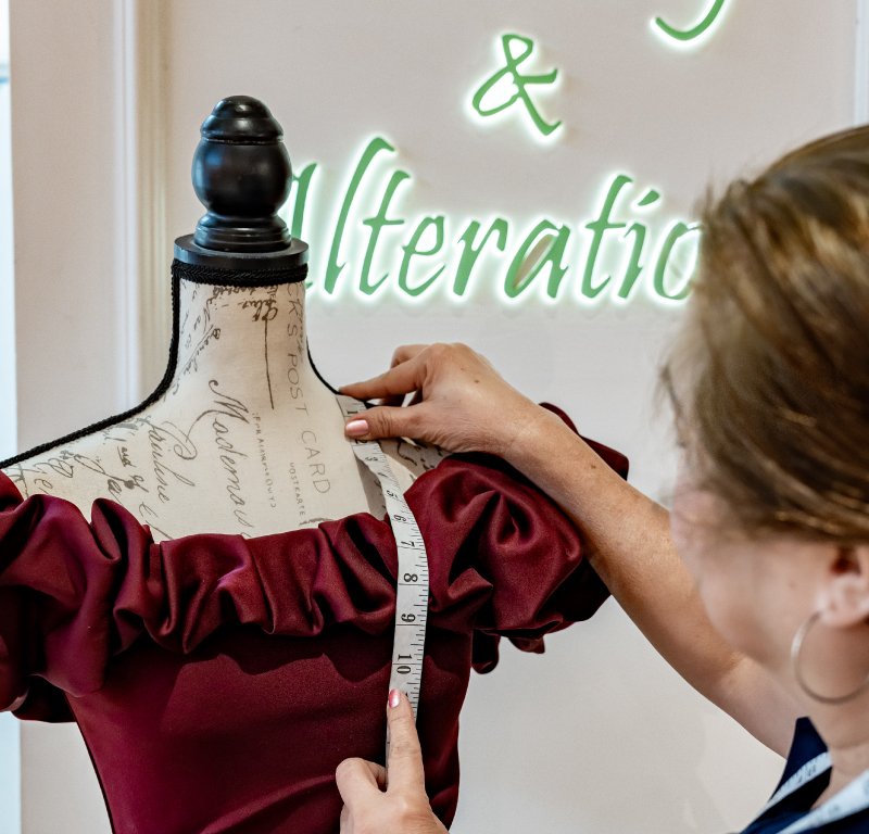 The Sewing Corner - Layan